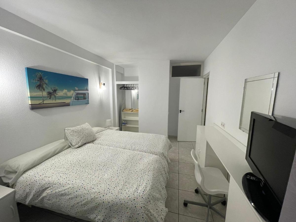 בנאלמדנה Apartamento Los Cisnes מראה חיצוני תמונה