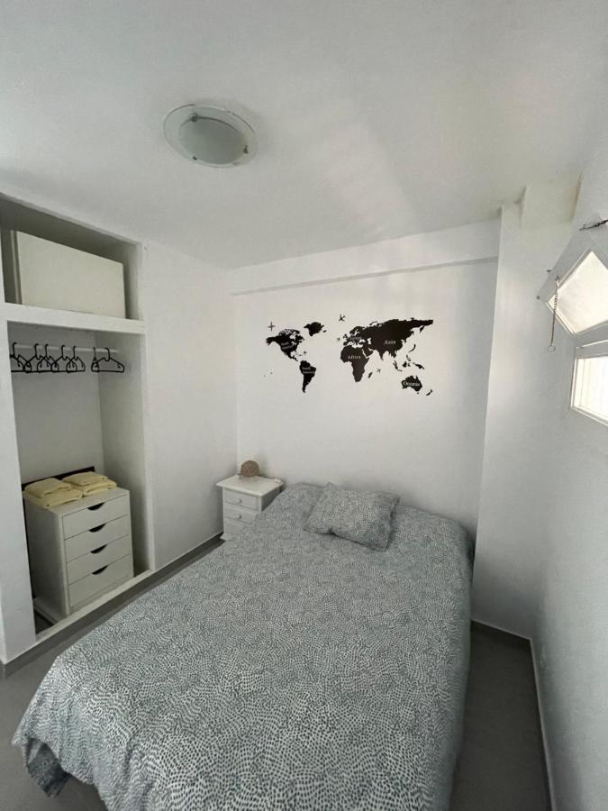 בנאלמדנה Apartamento Los Cisnes מראה חיצוני תמונה