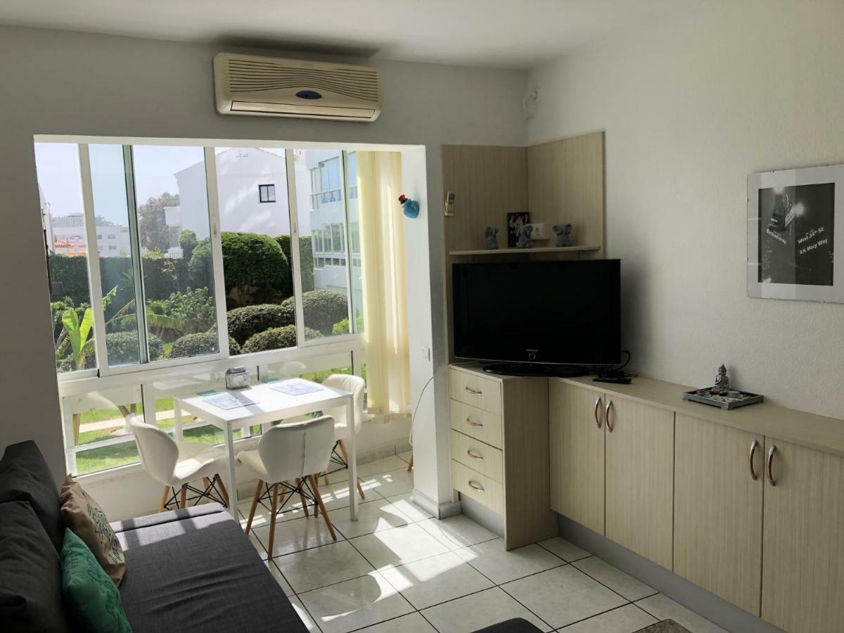 בנאלמדנה Apartamento Los Cisnes מראה חיצוני תמונה