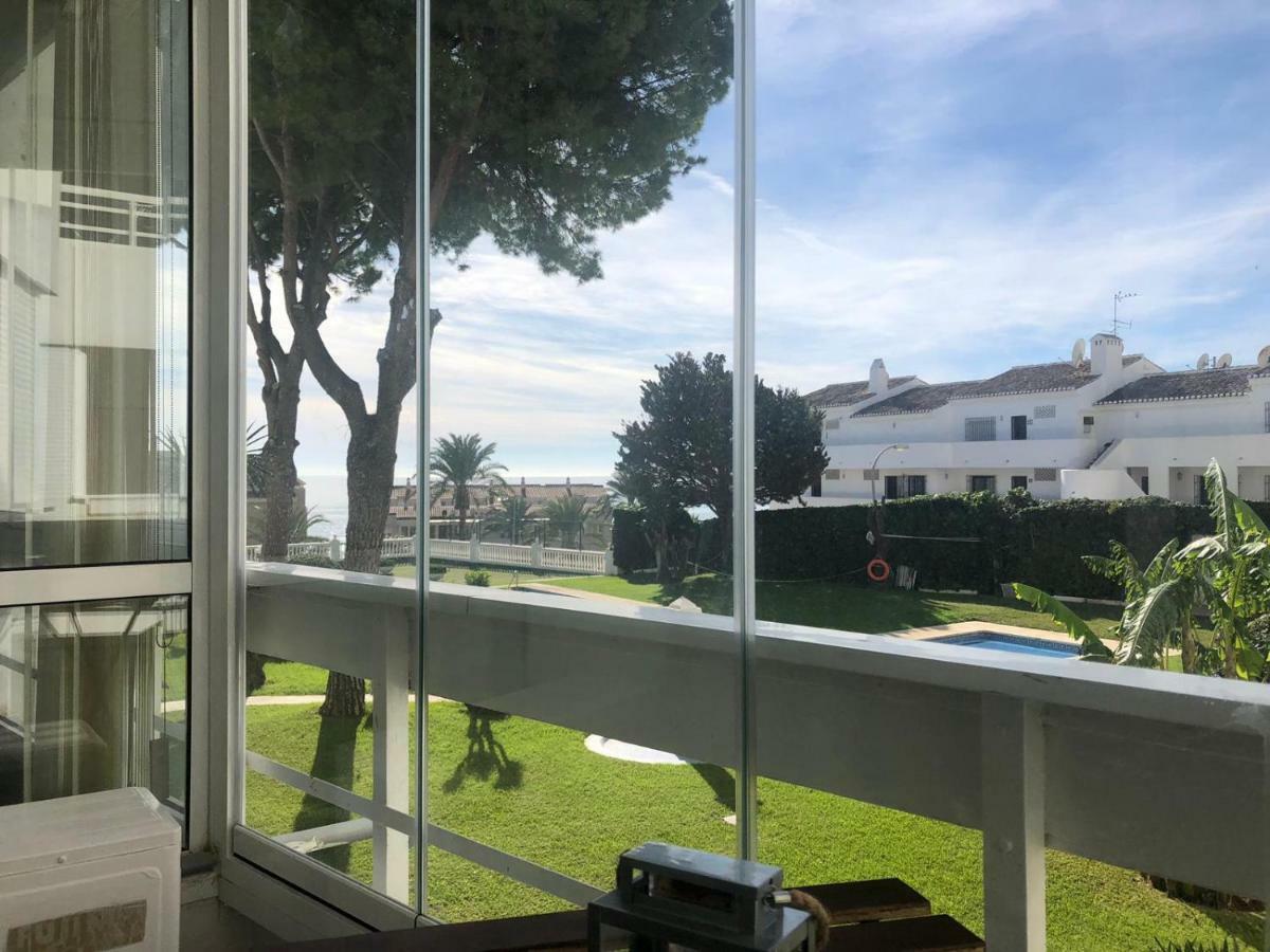 בנאלמדנה Apartamento Los Cisnes מראה חיצוני תמונה